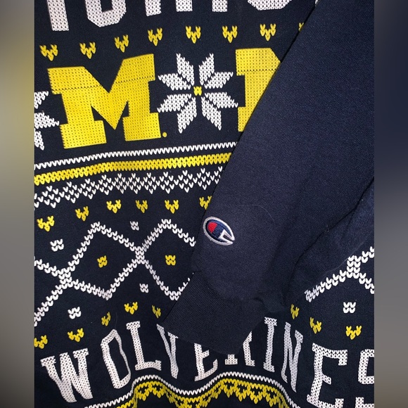University of Michigan Sweater - Picture 2 of 3